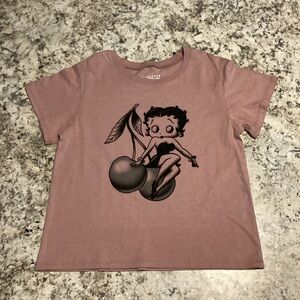 Betty Boop T-shirt size medium NWT